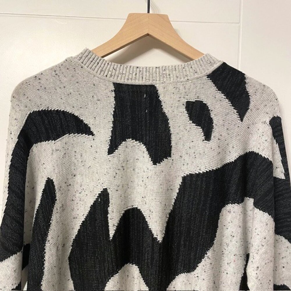 NWT NIC+ZOE Dusk Days Abstract Sweater Black Gray Size Small - Picture 8 of 16